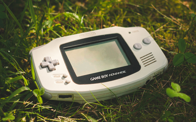 Gry z retro konsoli Nintendo Game Boy Advance mogą być odtworzone na podstawie... dźwięków z awarii urządzenia [1]
