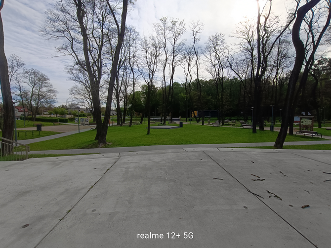 Test smartfona realme 12+ 5G z układem Dimensity 7050 i aparatem Sony LYT-600. Dla tych, którzy potrzebują sporej przestrzeni na dane [nc1]