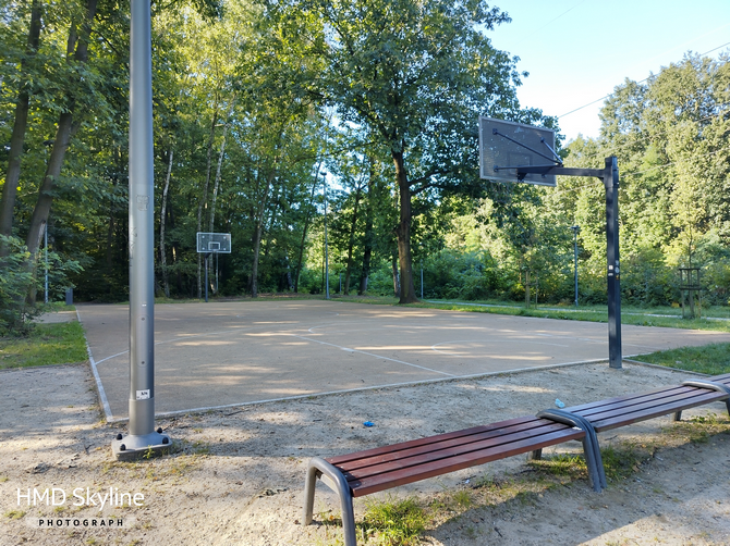 Test smartfona HMD Skyline - wygląd Nokii Lumii, niezły aparat i łatwo naprawialna konstrukcja to jednak nie wszystko [nc1]