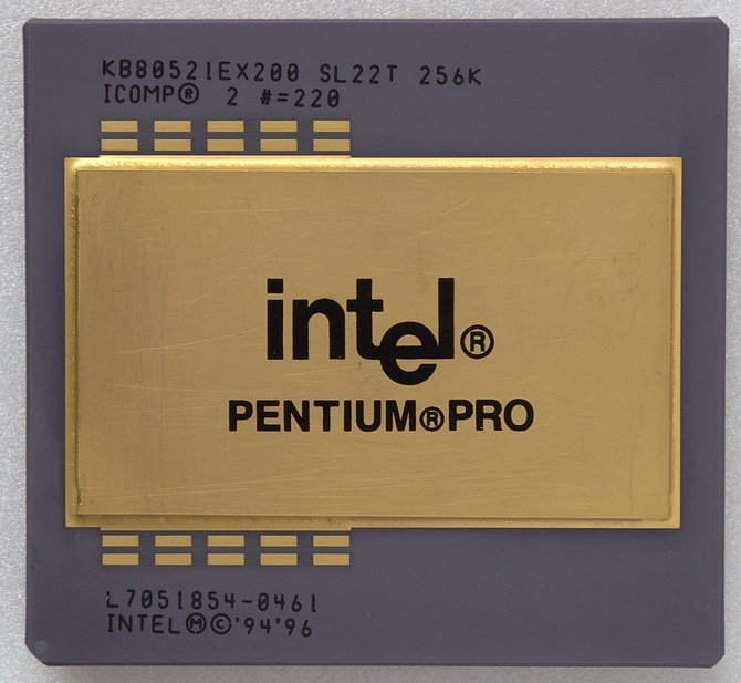 25 lat z Intel Pentium - pierwszym superskalarnym CISC-iem [5]