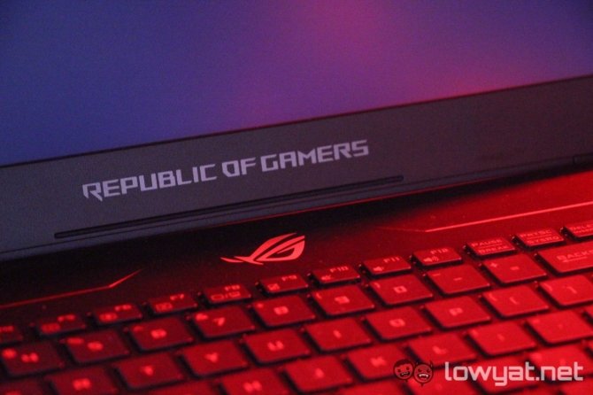ASUS ROG GL702ZC - pierwszy laptop AMD Ryzen i Radeon RX 580 [3]