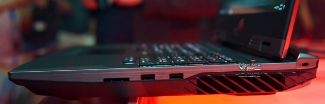 ASUS ROG Chimera - laptop z matrycą o odświeżaniu 144 Hz [6]