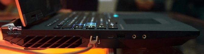 ASUS ROG Chimera - laptop z matrycą o odświeżaniu 144 Hz [7]