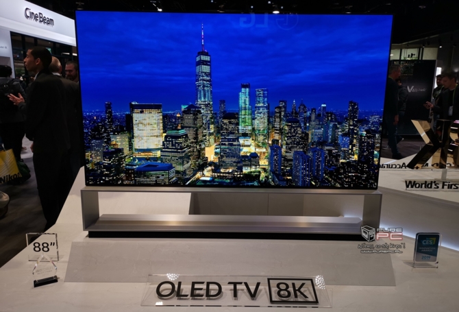 CES 2019: TV LG OLED Z9 8K oraz zwijany LG SIGNATURE OLED R [2]