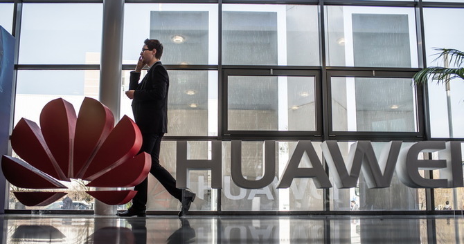 Huawei podpisał 40 nowych umów dotyczących infrastruktury 5G [2]