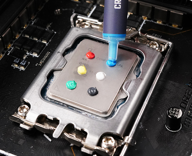 Cooler Master CryoFuze 5 - nowe kolorowe pasty termoprzewodzące wykorzystujące nanodiamenty [2]
