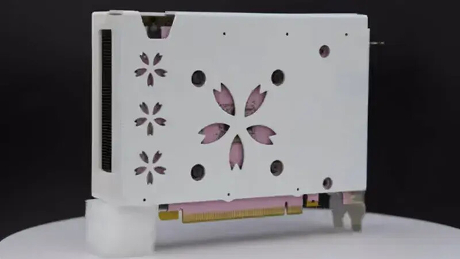 Zephyr GeForce RTX 4070 Sakura Blowing Snow - nowa karta graficzna z jednym wentylatorem, przygotowana do obudów SFF [2]