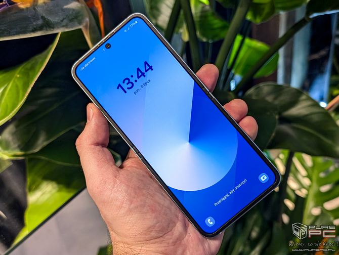 Samsung Galaxy Z Fold6 i Galaxy Z Flip6 - nasze pierwsze wrażenia. Nieco odświeżone konstrukcje i zupełnie nowe funkcje Galaxy AI [nc1]